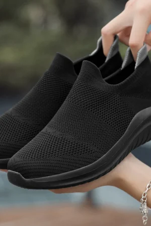Men's Shoes Soft Sole Slip-On Sneakers Men Running Shoes Lightweight Men's Loafers Walking Male Footwear